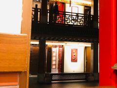 -梅龙镇酒家(南京西路总店)