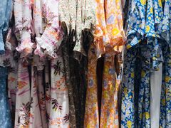 -URBAN REVIVO(七宝领展广场店)