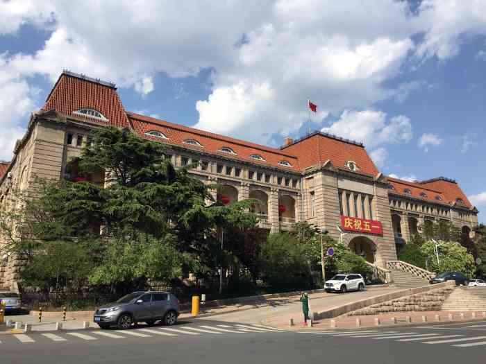 胶州帝国法院旧址-"本来挺好的一建筑物,被三个地方的点评照片.