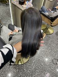 -Tloml salon