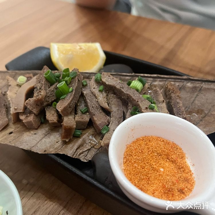 料很足嘻嘻 舒芙蕾很松软～趁热吃