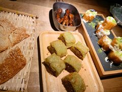 弄堂里的卤鸡爪-弄堂里(阿里西溪A区店)