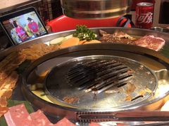-哈哈碳都·牛肋条无限自助烤肉(台江万达店)