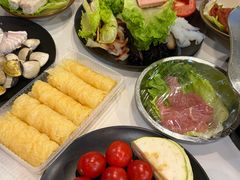 -尚品海鲜肥牛自助火锅(湖明店)
