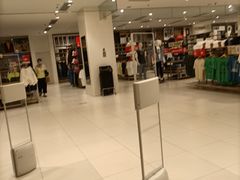 -优衣库(苏州天虹CCMall石路店)
