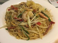 -新大咀港式茶餐厅(宝山万达店)