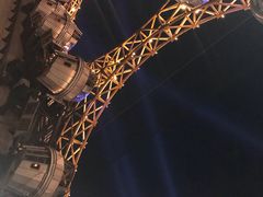 -影汇之星8字形摩天轮
