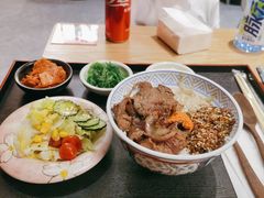 -金迈圆烤肉餐厅(维多利店)