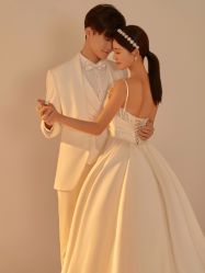 -唯一视觉婚纱摄影(李家村店)