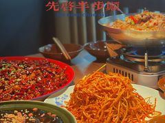 -先启半步颠小酒馆(常熟万达广场店)