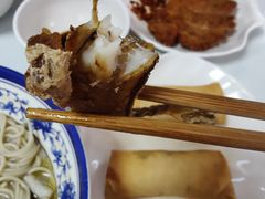 酥炸小黄鱼-明呈黄鱼面馆(斜土路店)