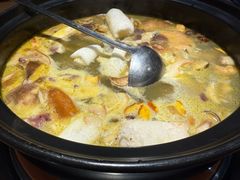 -一朵菌·野生菌探索家火锅(南亚店)