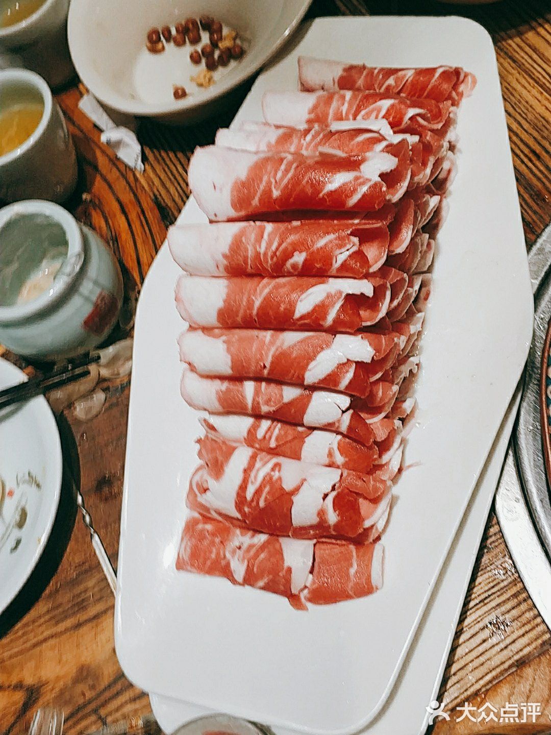 让我来告诉你内蒙的涮羊肉应该怎么涮?  