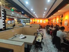 -名门潮牛·鲜牛肉海鲜火锅.烧烤自助餐厅(诚丰广场店)