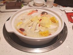 -三人行骨头王火锅(长寿店)