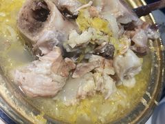 -关东小磨东北菜(上海长风大悦城店)