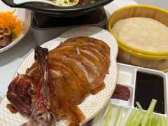 -梅利汴京烤鸭•开封豫菜地标店(东大街店)
