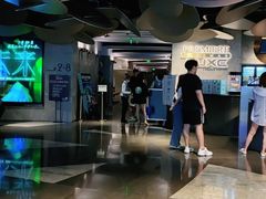 -百美汇影城(LUXE嘉里中心店)