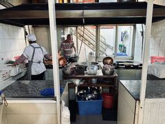 -正宗杨记普洱酸醋米线(总店)