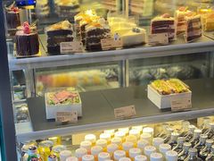 面包甜点陈列柜-DECAMERON十日谈(卓悦汇店)