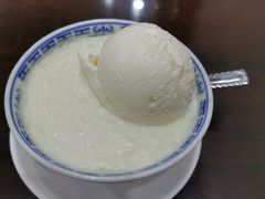 双皮奶加雪糕-仁信老铺甜品(北京路店)