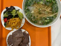 -德元兰州纯汤牛肉面(龙阳路店)
