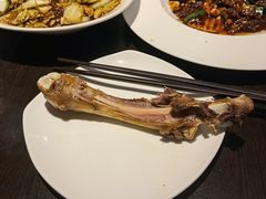 -老牌坊鲁菜名店(美莲广场店)