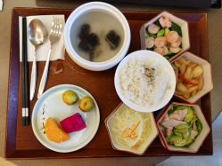 -金鹰国际月子中心(新街口店)