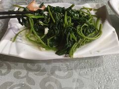 -范饭椰林川湘味海鲜·椰子鸡(三亚湾椰梦长廊店)