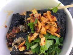 黑色经典臭豆腐-黑色经典臭豆腐·湖南特产(太平街口店)