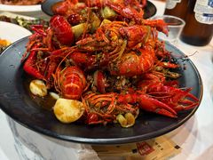 -老鄞江清水龙虾•赵赵家(江北店)