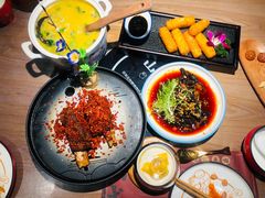 -山城外·非遗酸菜鱼(蜀都万达店)