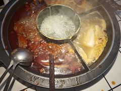 -热火朝天鲜切牛肉火锅(南强街巷店)