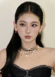 -明天见·化妆造型工作室