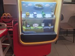 -麦当劳(中唱大厦店)