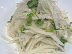 冷拌萝卜丝-木子山庄·安徽省老字号·中国炖锅宴