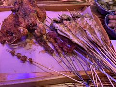 -夜火烤摊·东北烧烤酒场·老杨小黄鱼