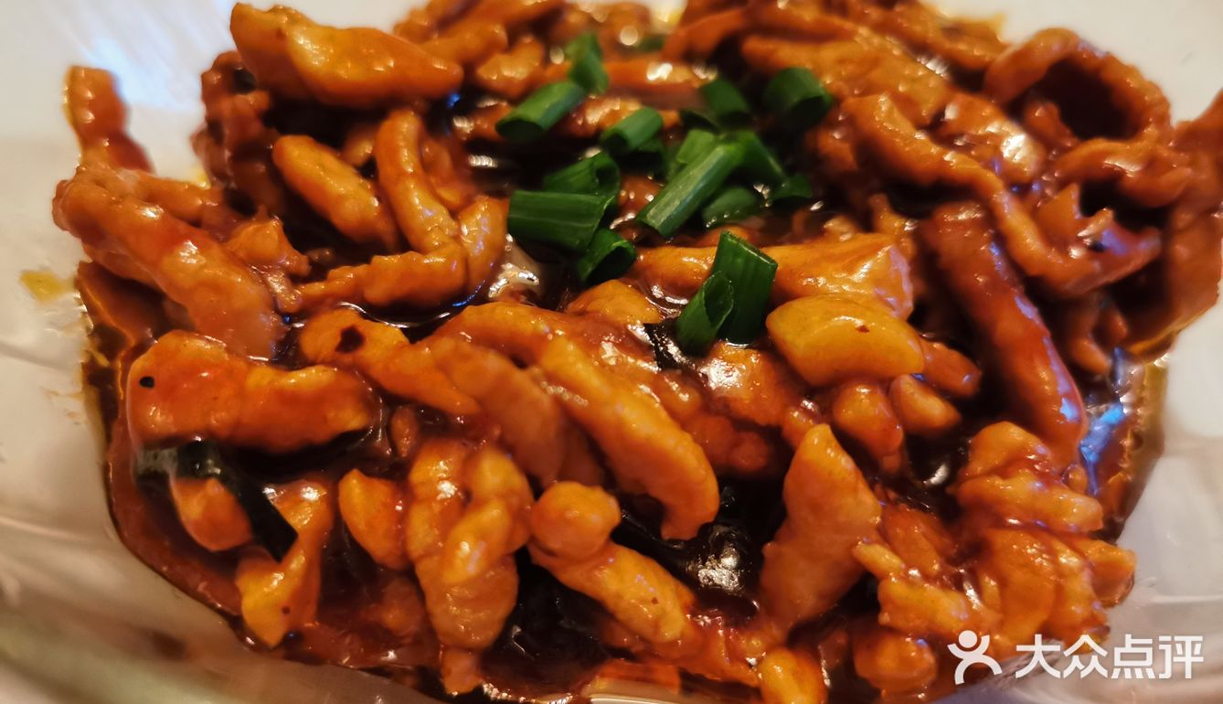 鱼香肉丝，配着米饭吃，超级好吃