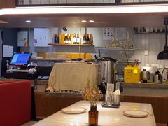 -阿妮叶李(光谷世界城店)