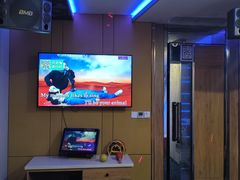 -蓝尊量贩(黄河路店)