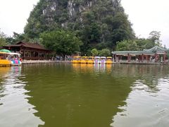 -星湖旅游景区七星岩