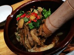 烧椒擂茄子-老滇山寨•云南特色菜•地方菜•民族风情歌舞表演(金碧店)