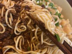 -巴津碗碗面(人和店)