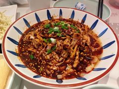 -黄记煌三汁焖锅(新佳丽江汉路店)