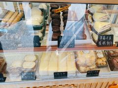 -包满意面包糕点(东坝店)