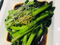 -宝燕海货工场(长江国际店)