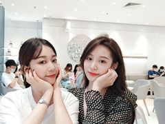 -奈雪的茶(皇庭广场店)