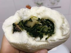 鲜笋草头包-白玉兰食品(汇联商厦店)