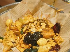 -红渡小香·牛肉麻辣香锅(车站南路店)