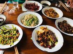 -炙热青春怀旧主题餐厅(河北路店)
